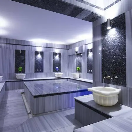 Tarbus Hotel *