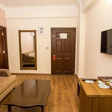 Hotel Tarbus